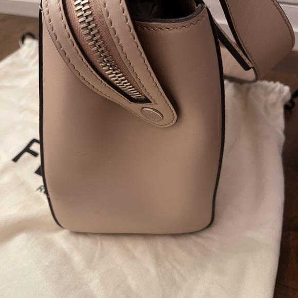 Fendi bag - Picture 7 of 11